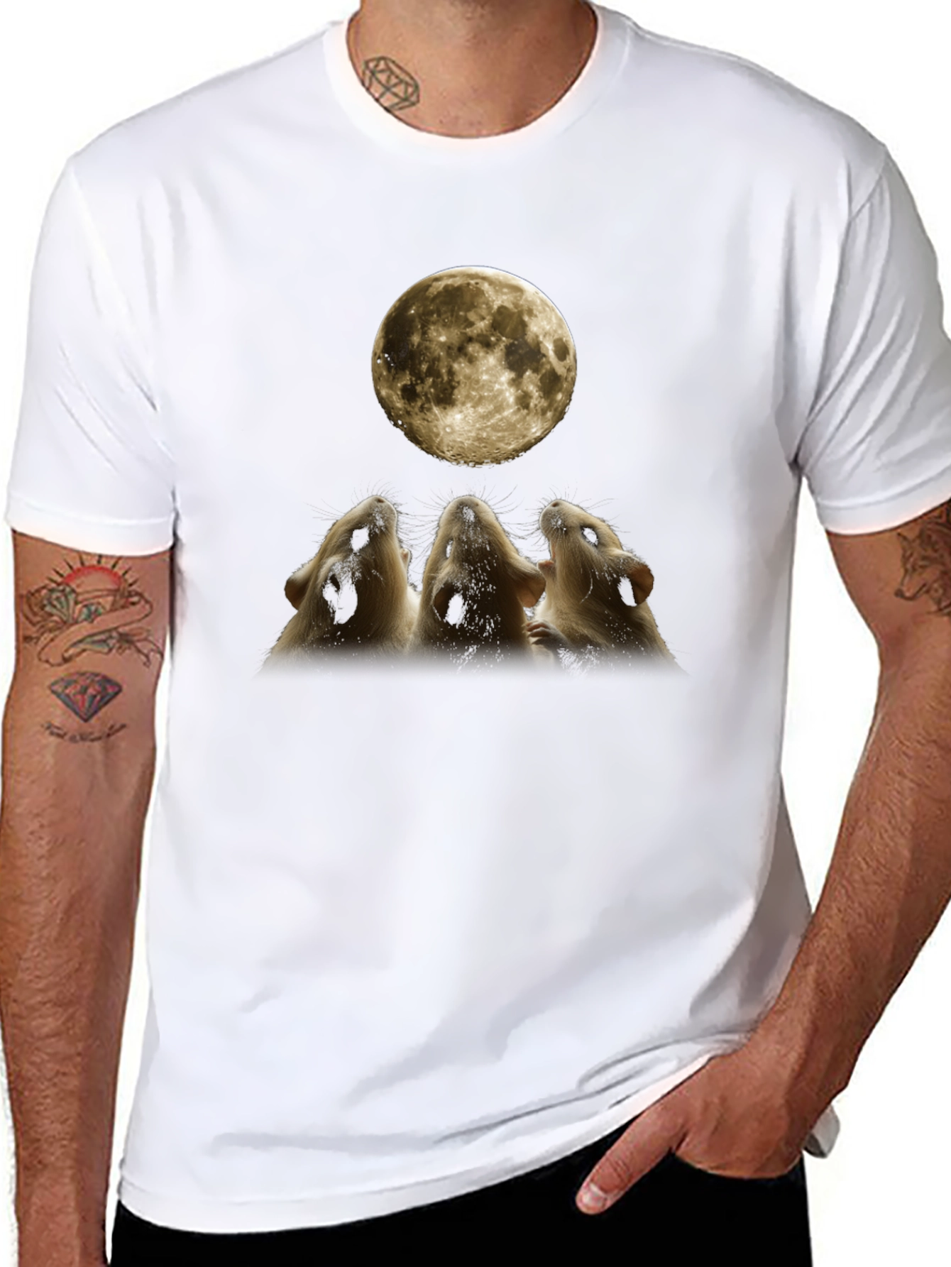 Guinea Pig Howling at Moon Graphic Tee