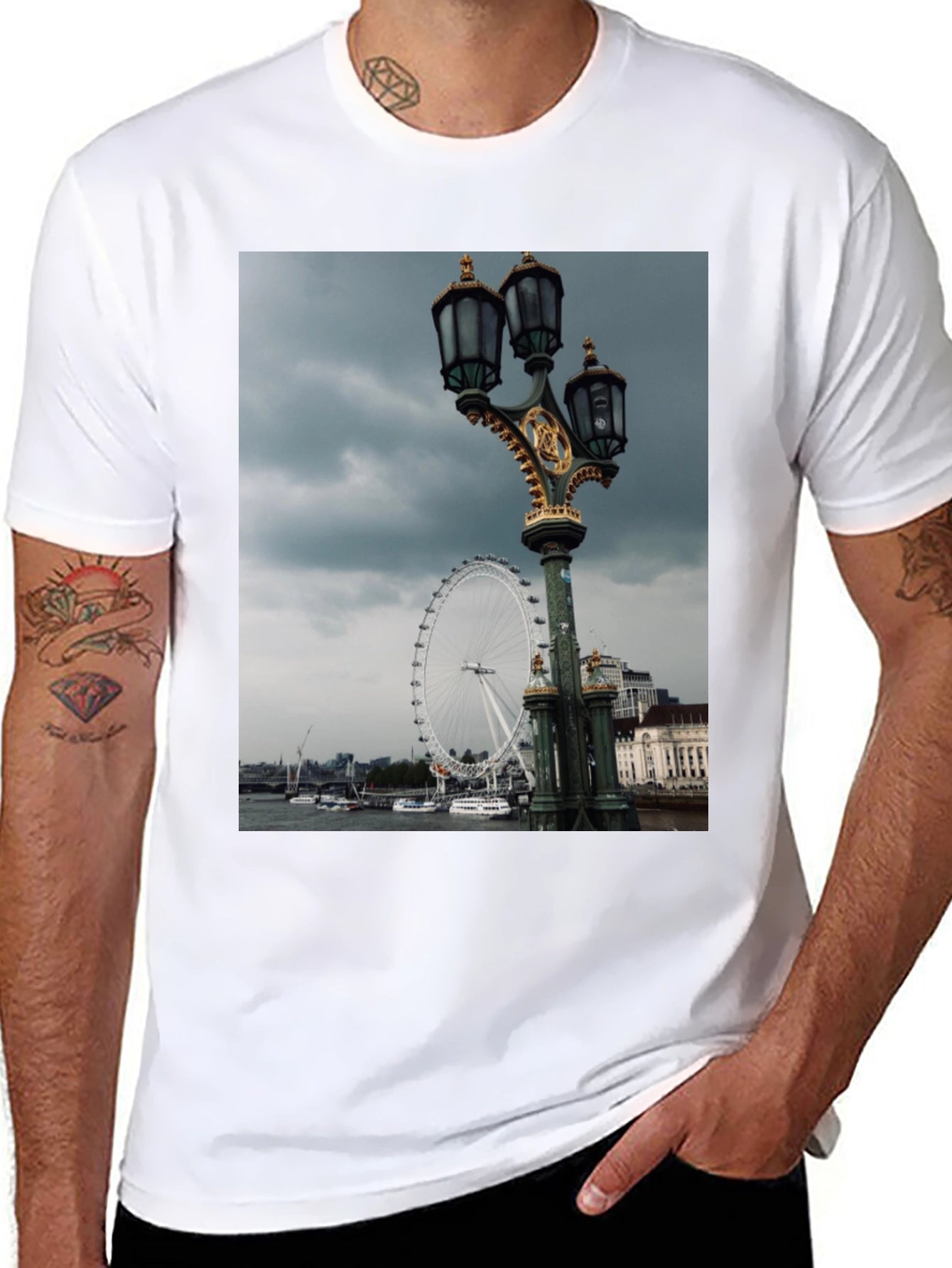 London Eye T-Shirt - Cityscape Graphic Tee