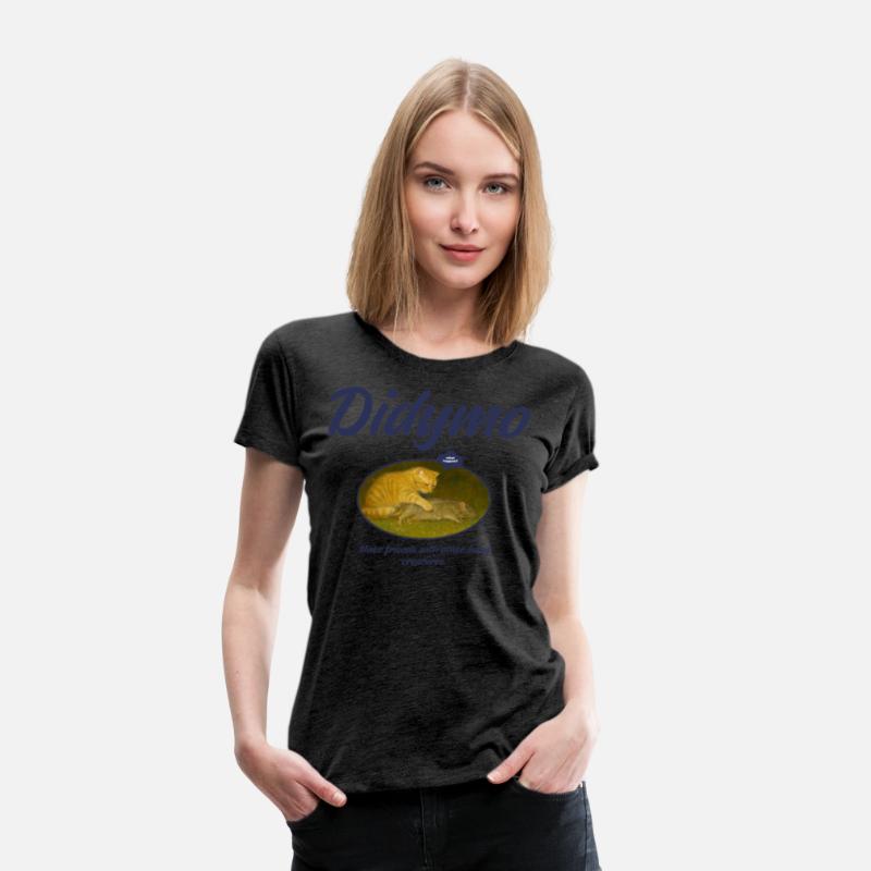 Humorous Cat Mouse Friendship Design