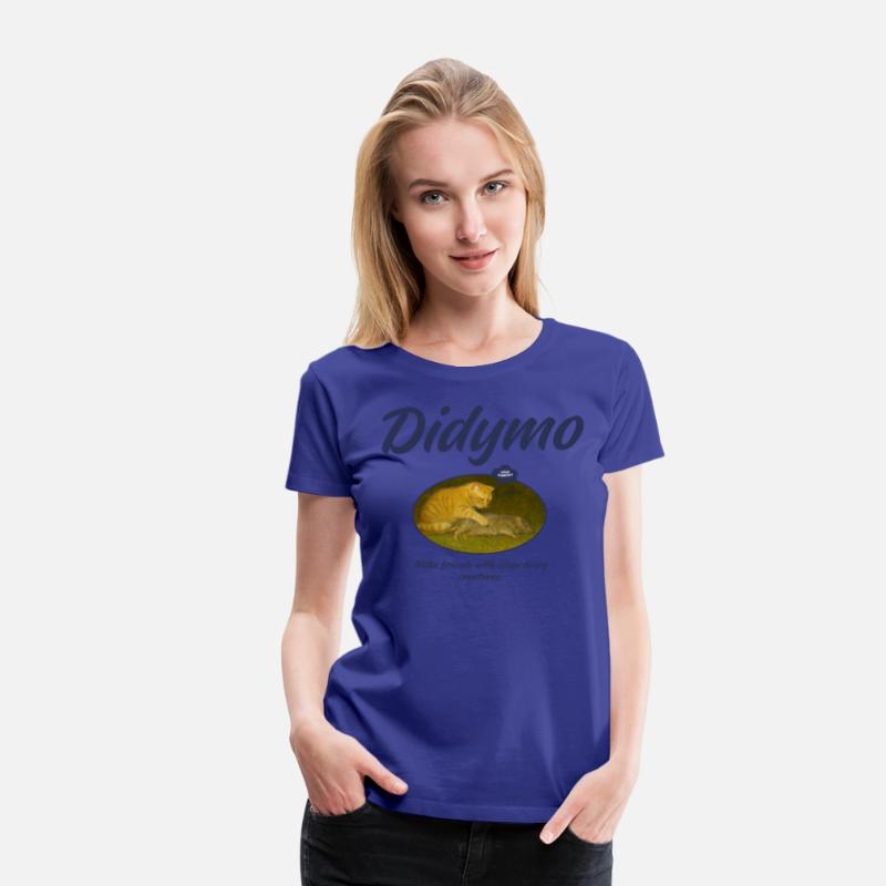 Humorous Cat Mouse Friendship Design