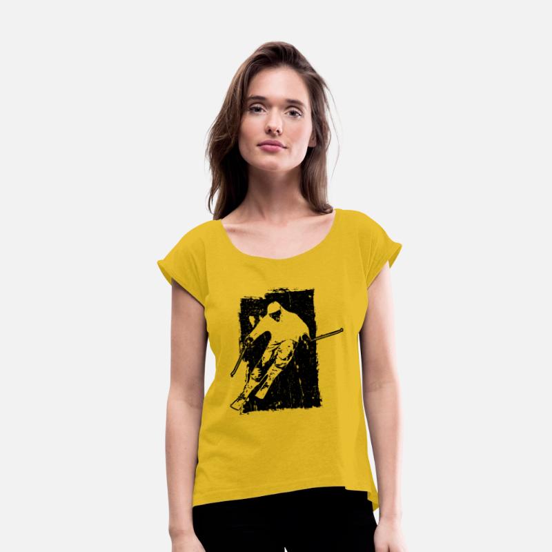 Ski Adventure in Grunge Style: Winter Magic in the